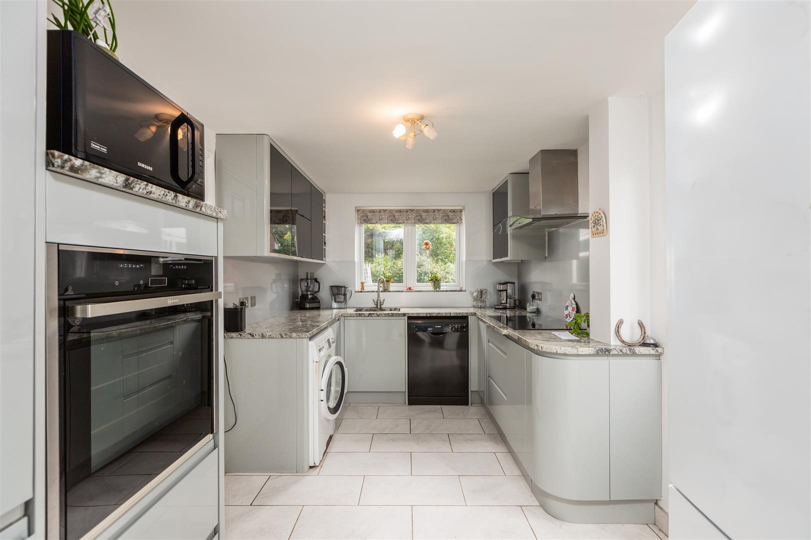 Heol Barcud, Birchgrove, Swansea, SA7 9NL